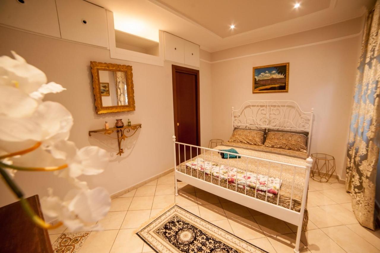 Neptune Prestige Home Near Rome Holiday home